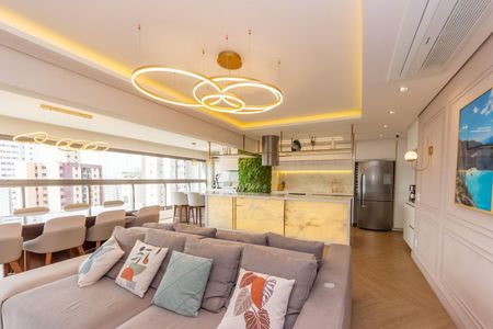 Apartamento à venda com 155m², 4 quartos e 2 vagas
