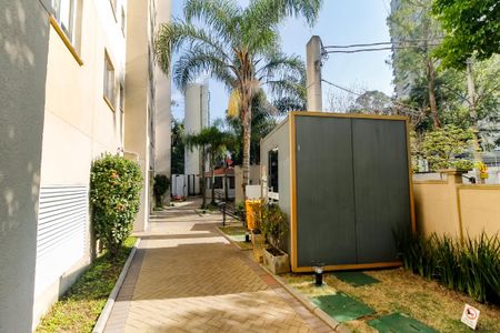 Apartamento à venda com 40m², 2 quartos e sem vagaMercado