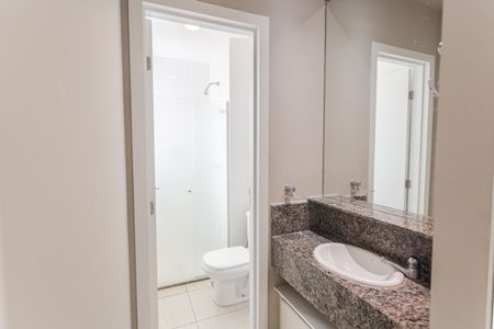 Apartamento à venda com 42m², 1 quarto e 1 vaga Apartamento à venda com 42m², 1 quarto e 1 vagaBanheiro Social