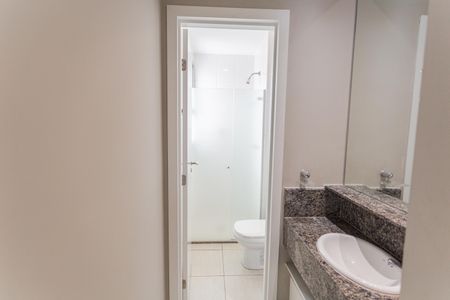 Apartamento à venda com 42m², 1 quarto e 1 vaga Apartamento à venda com 42m², 1 quarto e 1 vagaBanheiro Social