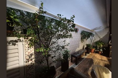 Casa à venda com 3 quartos, 168m² em Ferreira, São Paulo
