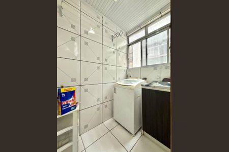Área de serviço de apartamento para alugar com 1 quarto, 41m² em São Sebastião, Porto Alegre