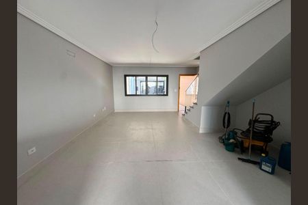 Casa à venda com 3 quartos, 120m² em Parque Sao Domingos, São Paulo