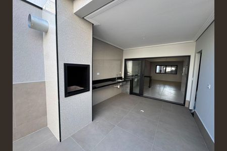 Casa à venda com 3 quartos, 120m² em Parque Sao Domingos, São Paulo