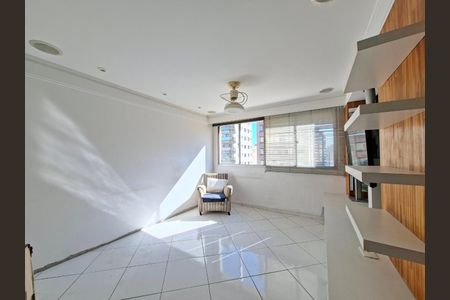 Apartamento à venda com 75m², 2 quartos e 1 vaga