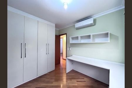 Apartamento à venda com 4 quartos, 102m² em Jardim da Saúde, São Paulo