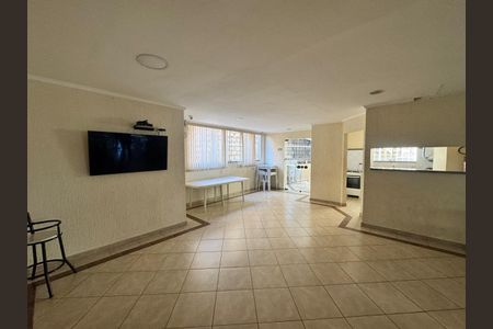 Apartamento à venda com 3 quartos, 57m² em Vila Pereira Barreto, São Paulo