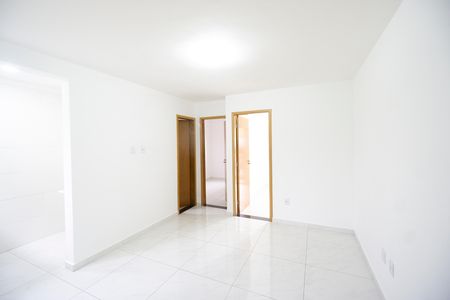 Apartamento para alugar com 2 quartos, 39m² em Penha de França, São Paulo