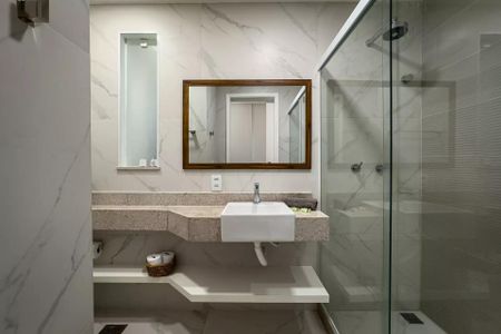Apartamento à venda com 2 quartos, 74m² em Copacabana, Rio de Janeiro