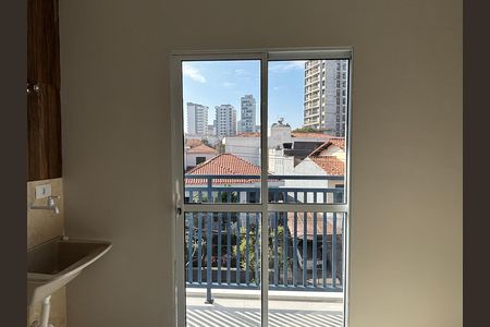 Apartamento para alugar com 43m², 2 quartos e sem vagaSacada