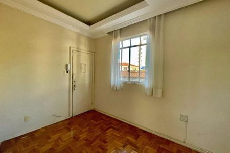 Apartamento à venda com 74m², 2 quartos e 1 vaga