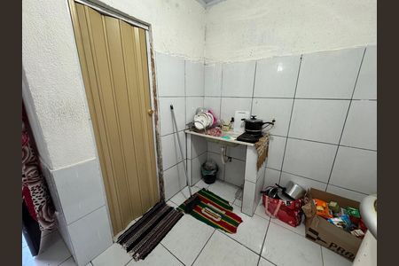 Casa à venda com 249m², 8 quartos e 4 vagas Casa à venda com 249m², 8 quartos e 4 vagasCozinha Anexo 1