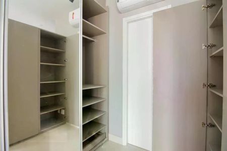 Apartamento à venda com 40m², 1 quarto e 1 vaga