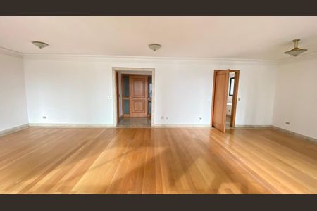 Apartamento para alugar com 4 quartos, 202m² em Higienópolis, São Paulo