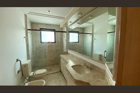 Apartamento para alugar com 4 quartos, 202m² em Higienópolis, São Paulo