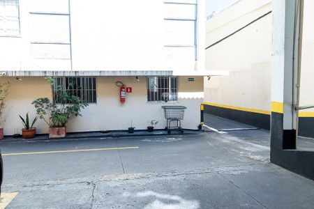 Apartamento à venda com 90m², 2 quartos e 2 vagas Apartamento à venda com 90m², 2 quartos e 2 vagasGaragem