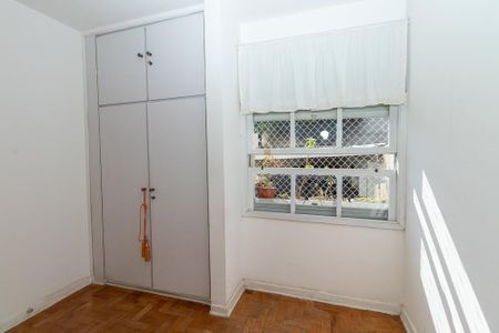 Apartamento à venda com 90m², 2 quartos e 2 vagas Apartamento à venda com 90m², 2 quartos e 2 vagasQuarto 1