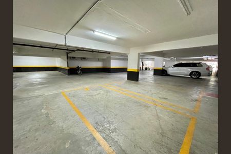Apartamento à venda com 74m², 3 quartos e 1 vaga