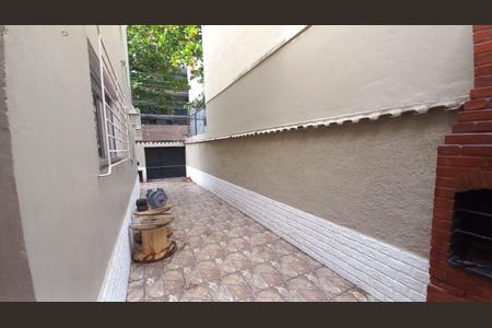 Casa à venda com 124m², 3 quartos e 2 vagas