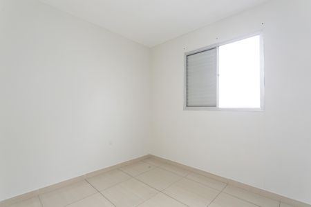 Quarto 2 de apartamento para alugar com 2 quartos, 56m² em Vila Chabilandia, São Paulo