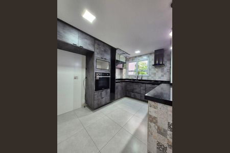 Casa à venda com 3 quartos, 270m² em Cidade Miramar, São Bernardo do Campo