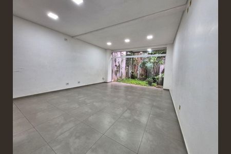 Casa à venda com 270m², 3 quartos e 4 vagas