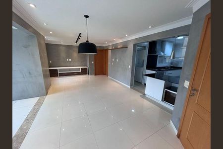 Apartamento à venda com 96m², 2 quartos e 2 vagas