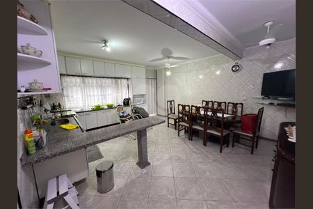 Casa à venda com 2 quartos, 150m² em Interlagos, São Paulo