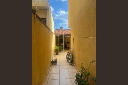 Casa à venda com 3 quartos, 125m² em Jardim Terezopolis, Guarulhos