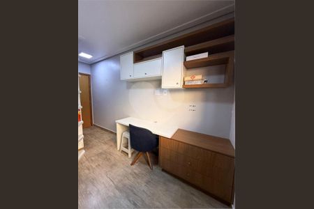 Casa à venda com 3 quartos, 98m² em Jardim Mutinga, São Paulo