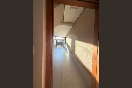 Casa à venda com 98m², 3 quartos e 3 vagas