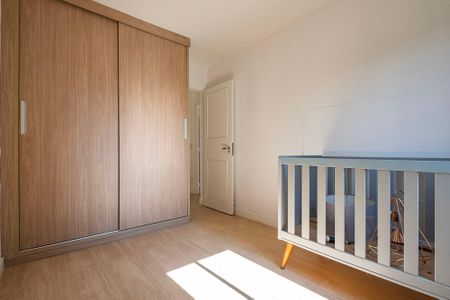 Apartamento à venda com 77m², 2 quartos e 2 vagas Apartamento à venda com 77m², 2 quartos e 2 vagasQuarto 2