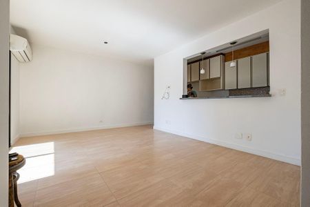 Apartamento à venda com 77m², 2 quartos e 2 vagas Apartamento à venda com 77m², 2 quartos e 2 vagasSala/Cozinha