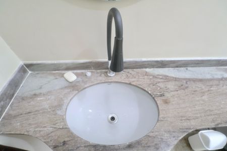 Apartamento para alugar com 89m², 2 quartos e 1 vaga Apartamento para alugar com 89m², 2 quartos e 1 vagaBanheiro Social
