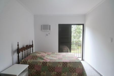 Quarto de apartamento para alugar com 2 quartos, 89m² em Jardim Las Palmas, Guarujá