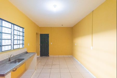 Casa à venda com 318m², 4 quartos e 10 vagasCozinha 1