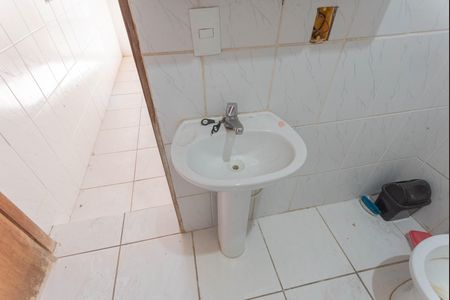 Casa à venda com 318m², 4 quartos e 10 vagasBanheiro 3