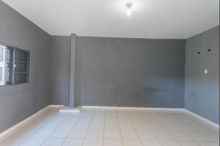Casa à venda com 318m², 4 quartos e 10 vagasSala