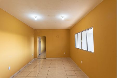 Casa à venda com 318m², 4 quartos e 10 vagasSala