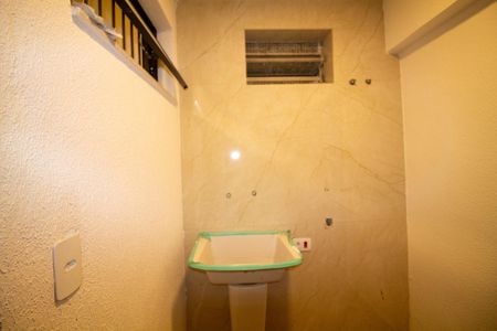 Casa para alugar com 53m², 2 quartos e sem vaga Casa para alugar com 53m², 2 quartos e sem vagaÁrea de Serviço