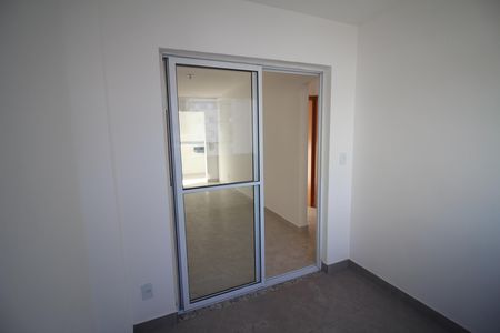 Apartamento para alugar com 55m², 2 quartos e 1 vagaVaranda da Sala