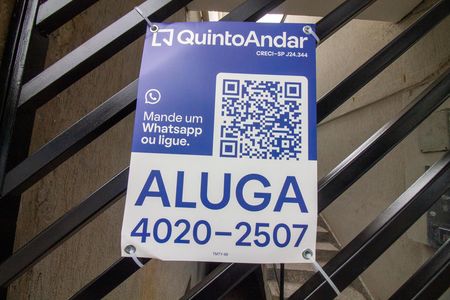 Casa para alugar com 42m², 1 quarto e sem vaga
