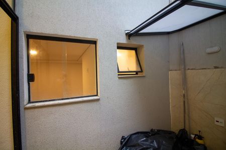 Casa para alugar com 42m², 1 quarto e sem vaga