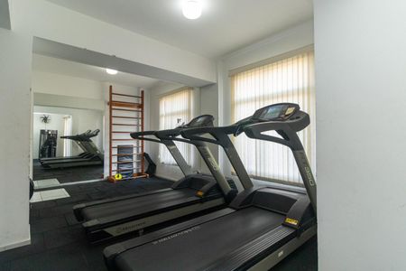 Apartamento para alugar com 54m², 2 quartos e 1 vaga Apartamento para alugar com 54m², 2 quartos e 1 vagaÁrea comum - Academia