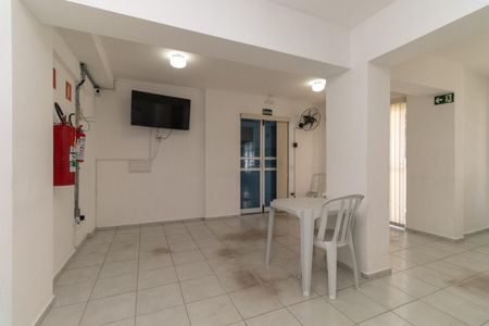 Apartamento para alugar com 54m², 2 quartos e 1 vaga Apartamento para alugar com 54m², 2 quartos e 1 vagaÁrea comum - Salão de festas