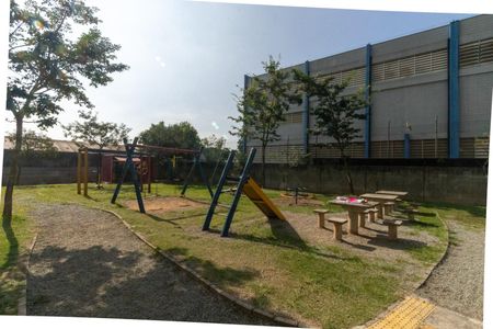 Apartamento para alugar com 54m², 2 quartos e 1 vaga Apartamento para alugar com 54m², 2 quartos e 1 vagaÁrea comum - Playground