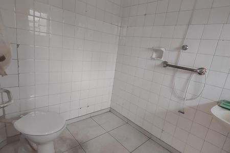 Casa à venda com 99m², 2 quartos e 2 vagas Casa à venda com 99m², 2 quartos e 2 vagasBanheiro