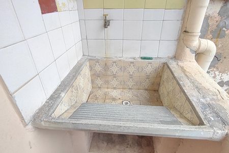 Casa à venda com 99m², 2 quartos e 2 vagas Casa à venda com 99m², 2 quartos e 2 vagasÁrea de Serviço