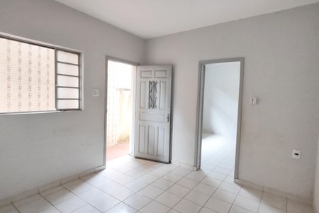 Sala de casa para alugar com 2 quartos, 99m² em Olímpico, São Caetano do Sul