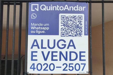 Casa à venda com 99m², 2 quartos e 2 vagas Casa à venda com 99m², 2 quartos e 2 vagasPlaca